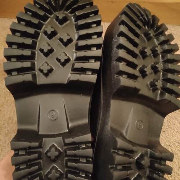 Women's Mules Universal bubble slippers/slides Size 9. - Picture 6 of 6